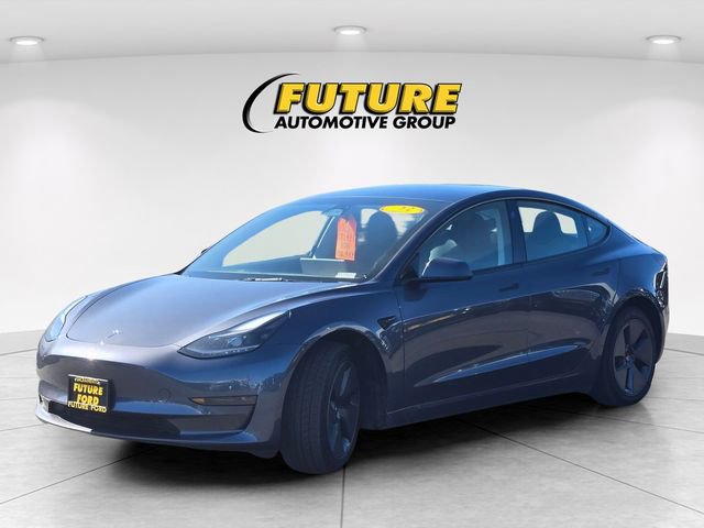 Used 2023 Tesla Model 3 Standard Range image 8