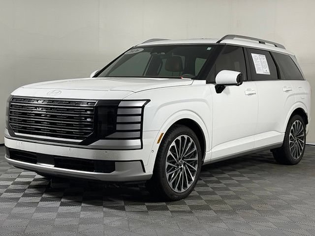 Used 2026 Hyundai Palisade Calligraphy AWD/4WD image 2