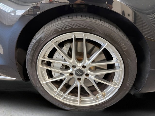 Used 2013 Audi A8 L 4.0T w/ Sport Design Pkg image 38