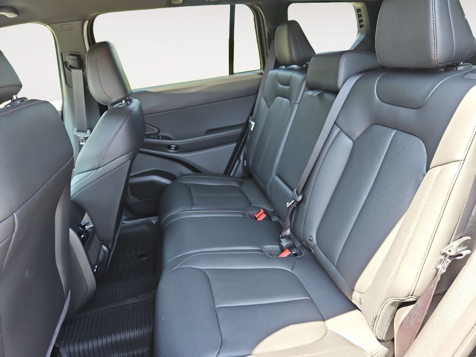 New 2026 Jeep Cherokee Limited AWD/4WD image 13