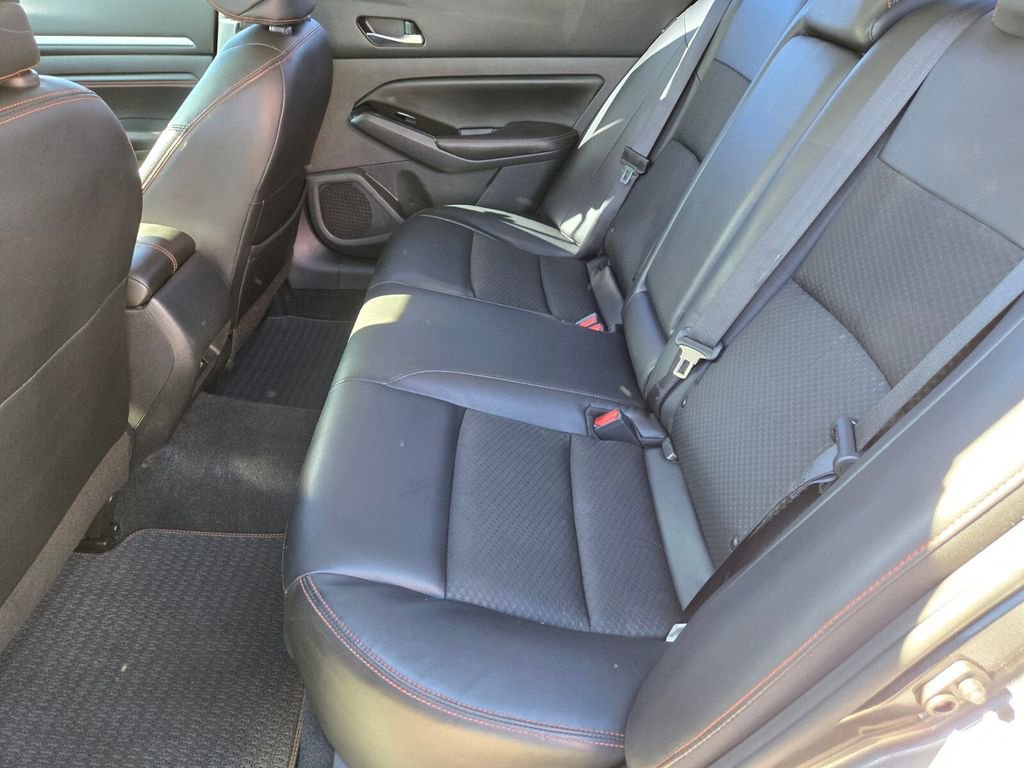 Certified 2023 Nissan Altima 2.5 SR FWD image 13