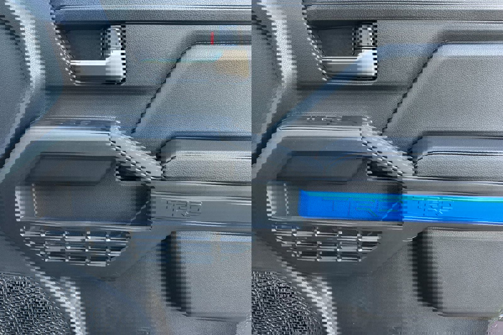 New 2026 Toyota Tacoma TRD Sport image 19