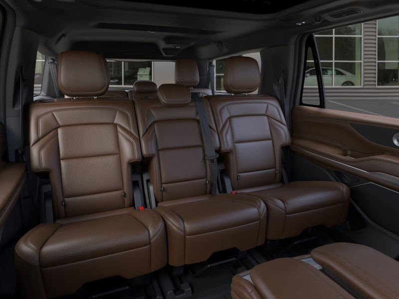 New 2025 Lincoln Navigator L Reserve image 11