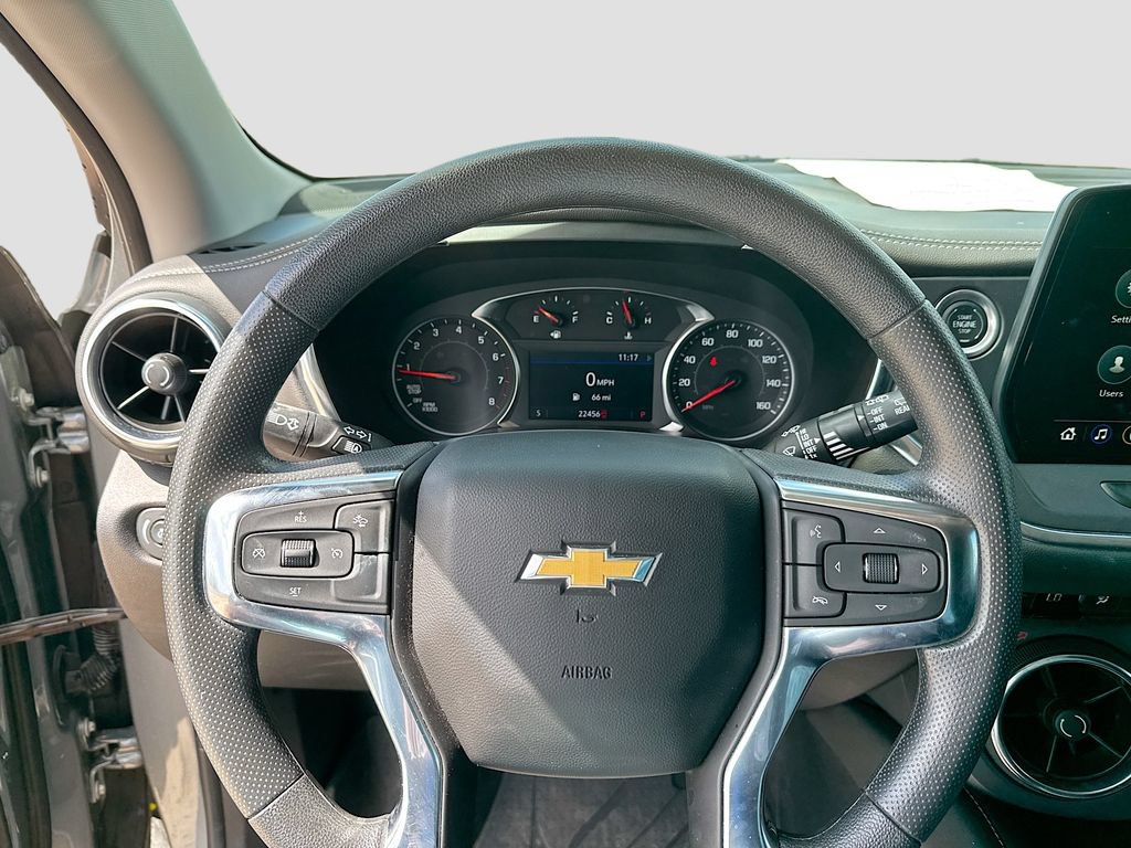 Used 2025 Chevrolet Blazer LT w/ Redline Edition FWD image 13