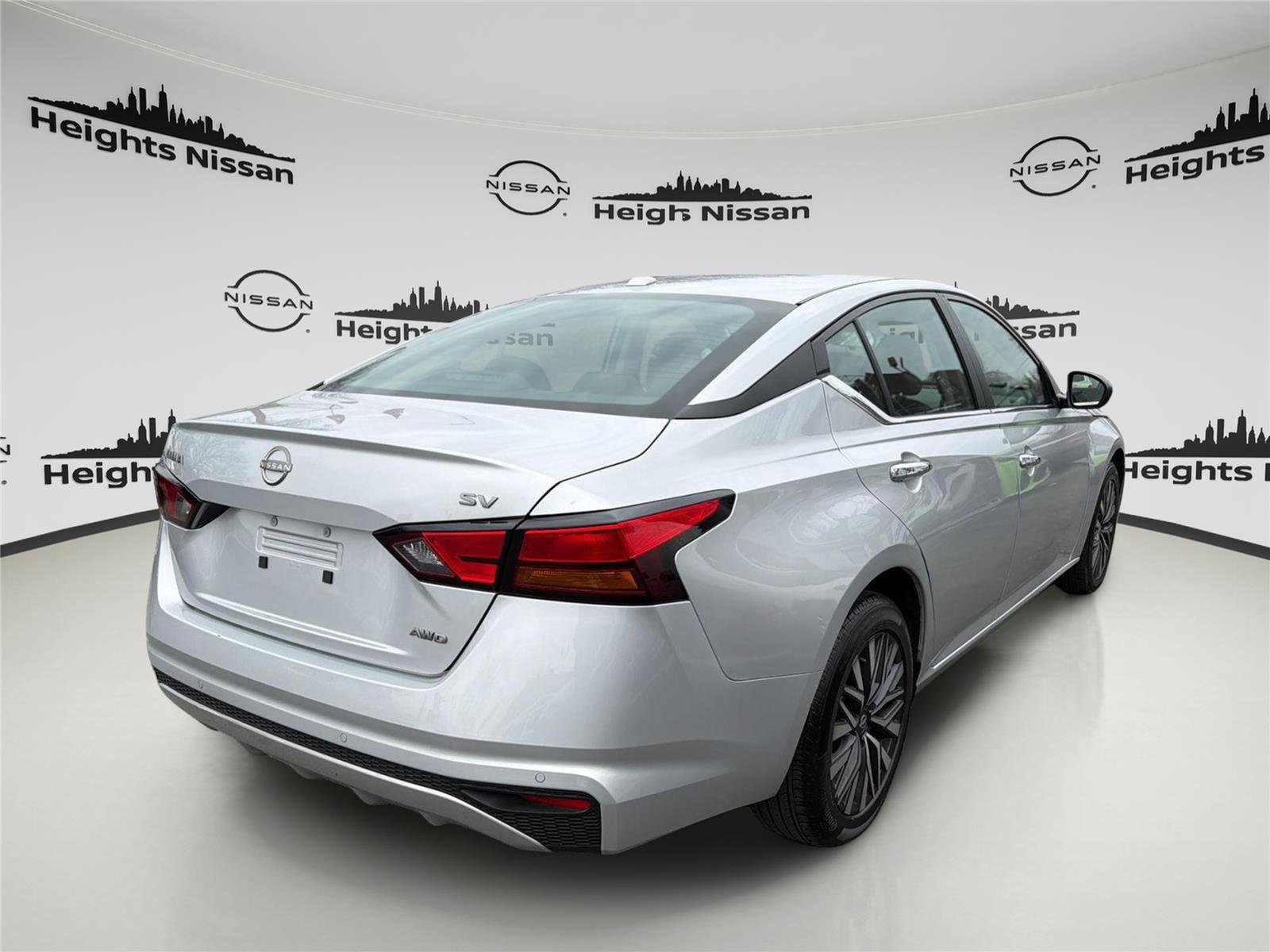 Used 2024 Nissan Altima 2.5 SV image 5