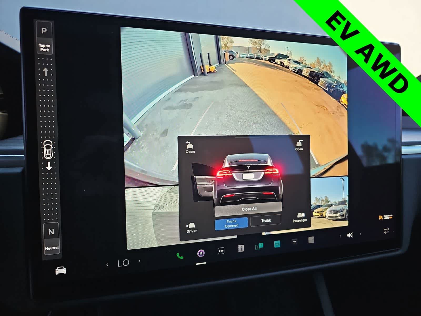 Used 2023 Tesla Model X image 25