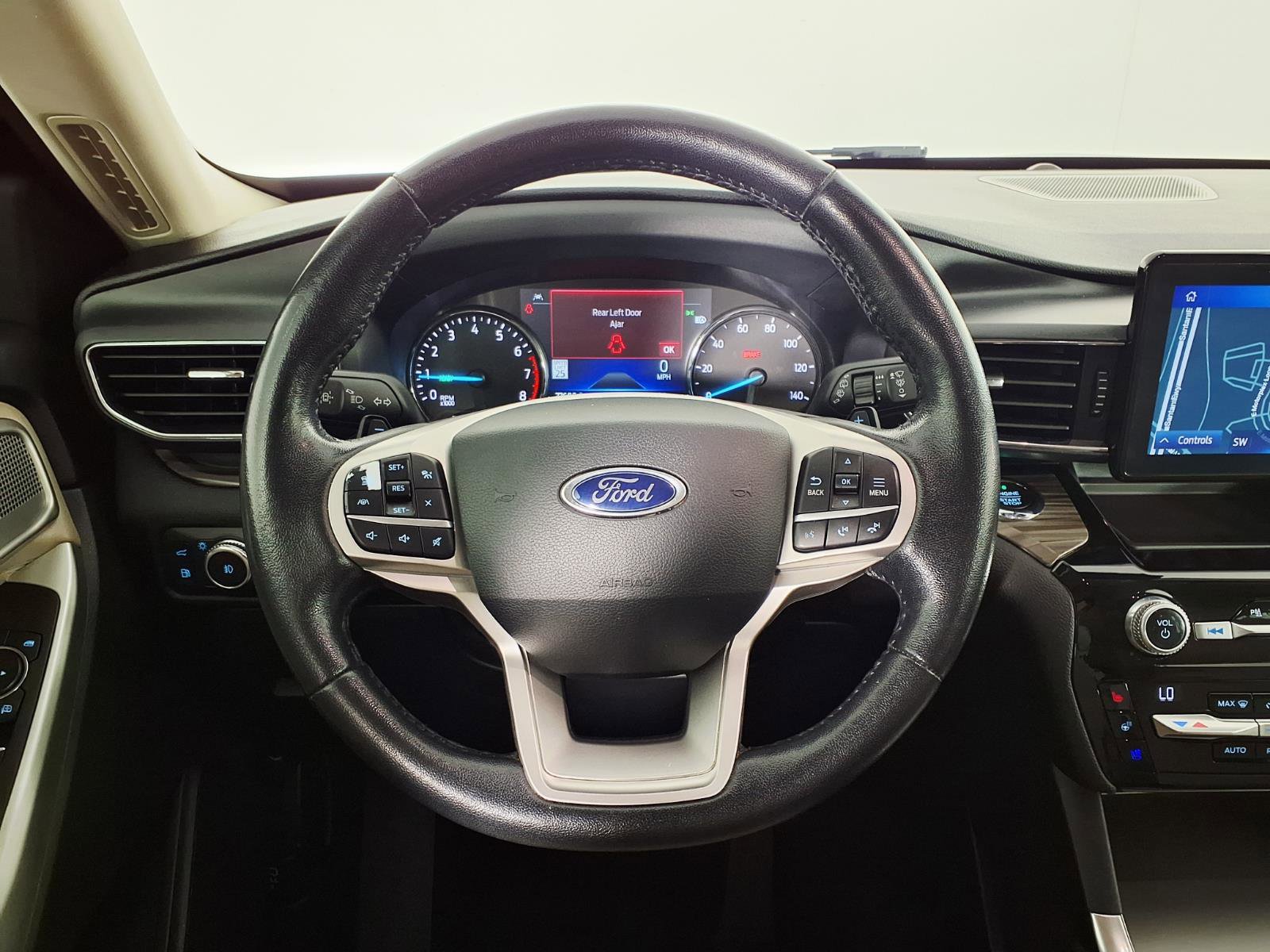Used 2021 Ford Explorer Limited w/ Hybrid Equipment Group 310A AWD/4WD image 16