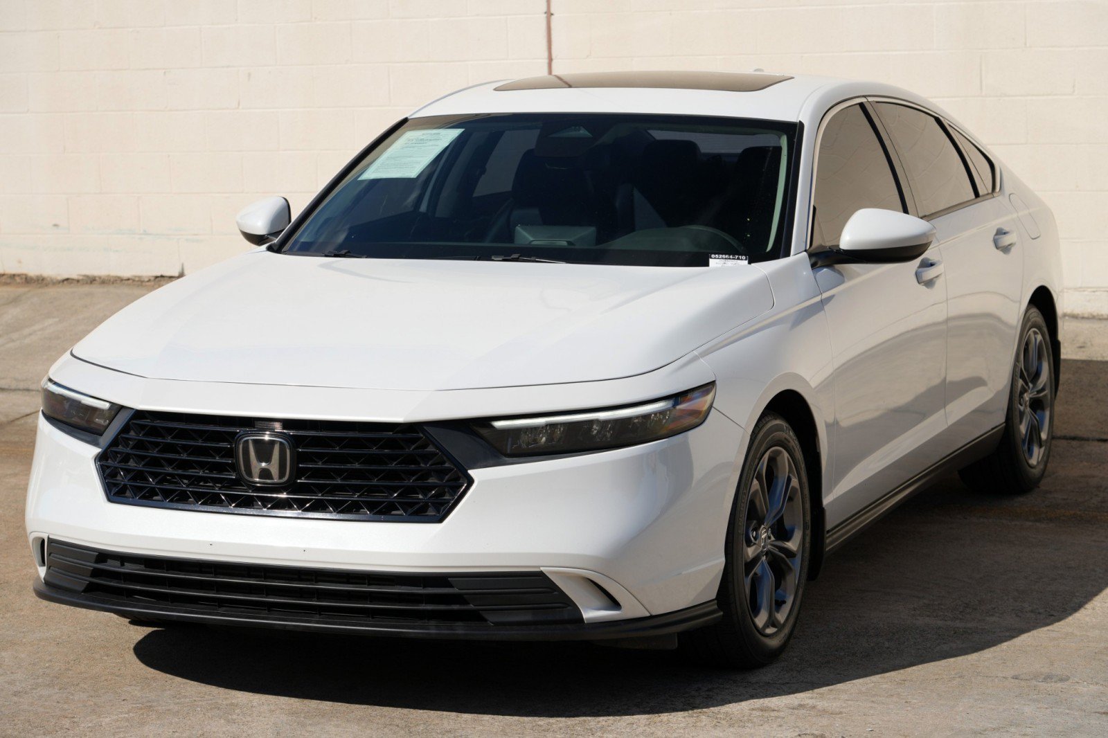 Used 2023 Honda Accord EX image 42