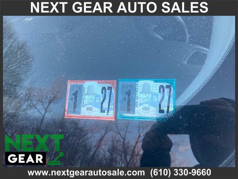 Used 2017 Jeep Renegade Altitude image 13