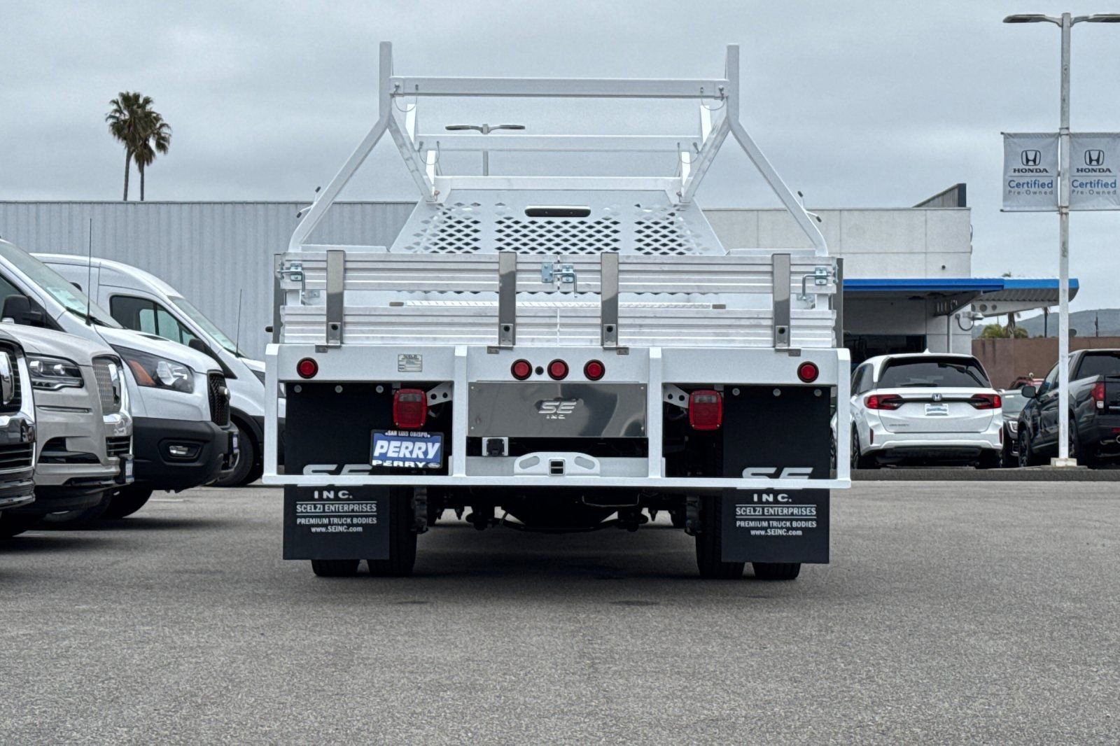 New 2025 Ford F550 4x4 Crew Cab Super Duty image 4