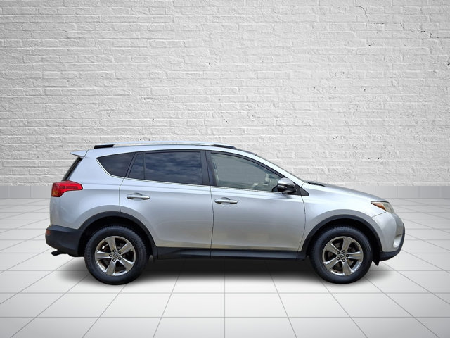 Used 2015 Toyota RAV4 XLE AWD/4WD image 7