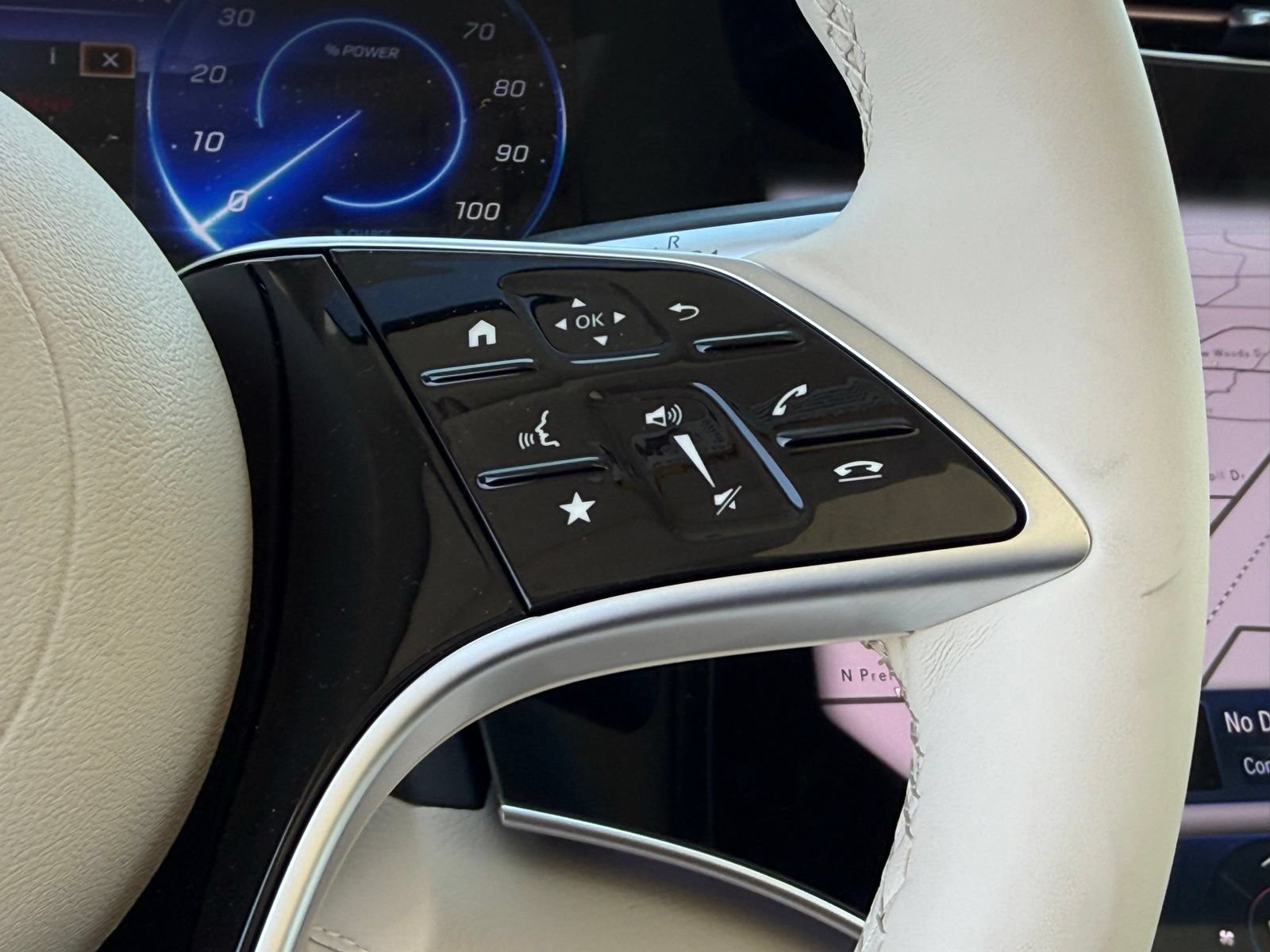 New 2026 Mercedes-Benz EQS 550 4MATIC SUV image 21