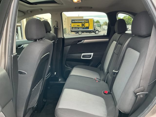 Used 2012 Chevrolet Captiva Sport LT FWD image 21