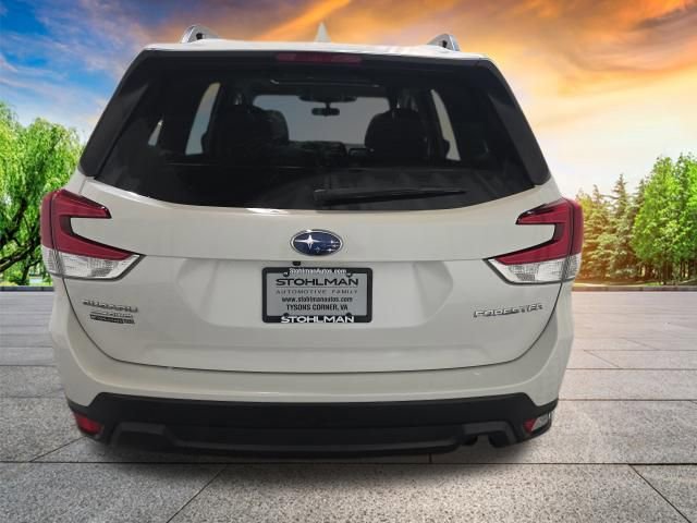 Certified 2023 Subaru Forester Premium image 5