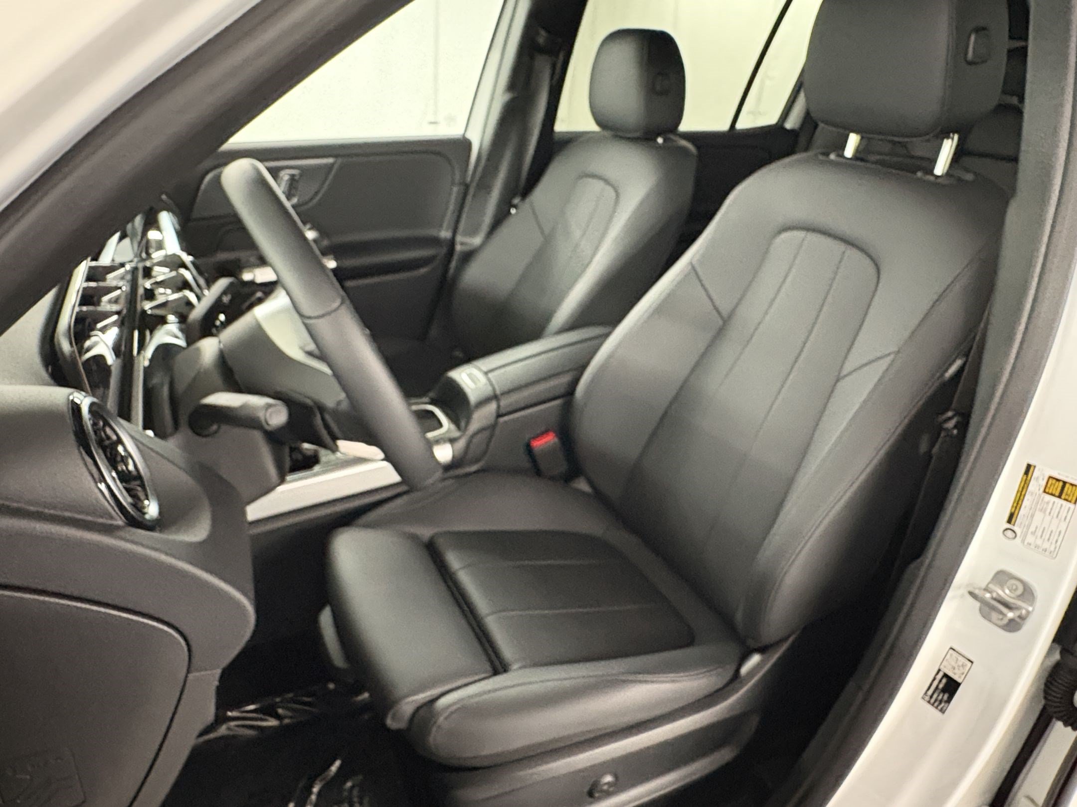 Certified 2026 Mercedes-Benz GLB 250 image 5