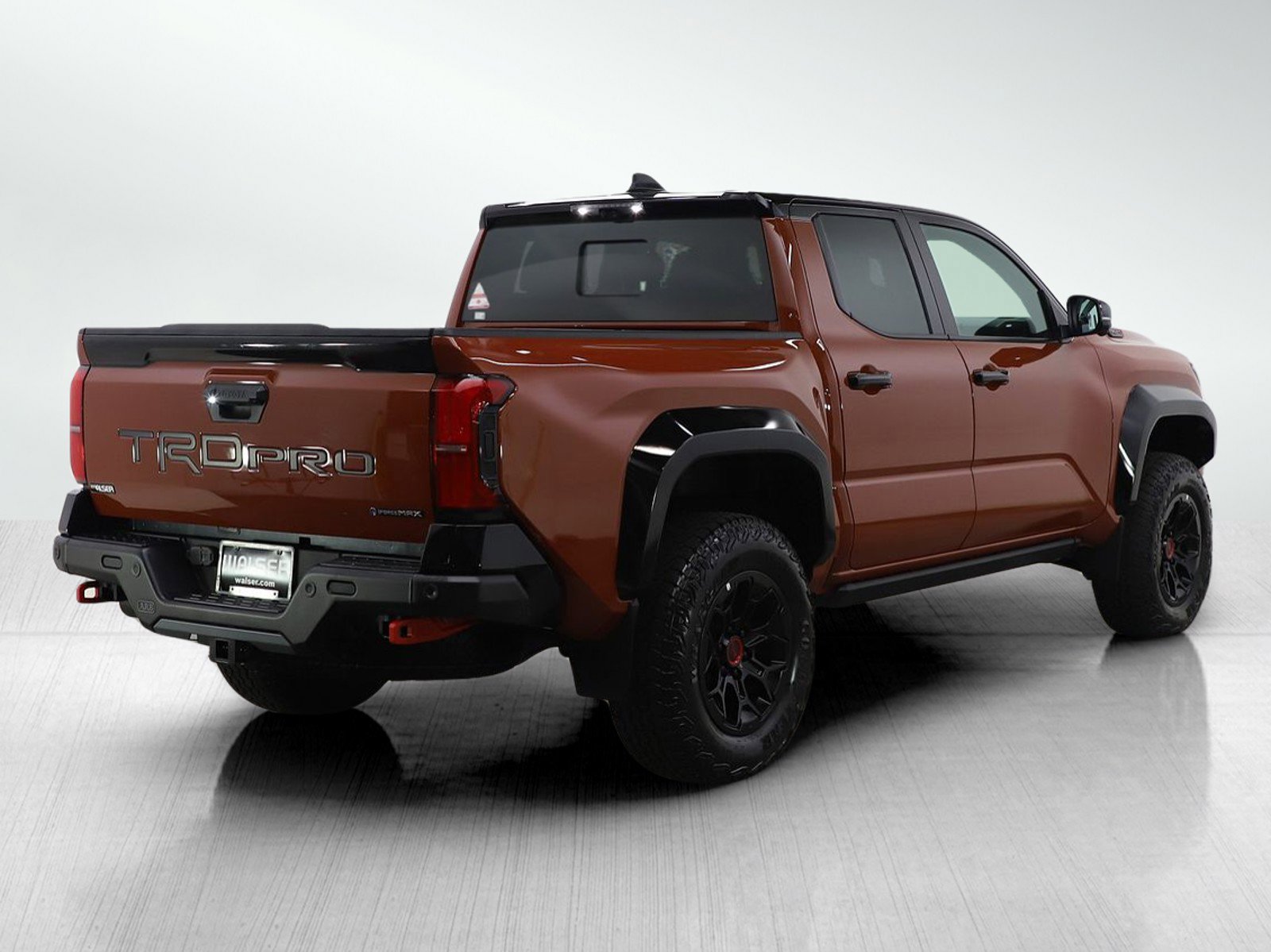 Used 2024 Toyota Tacoma TRD Pro AWD/4WD image 5
