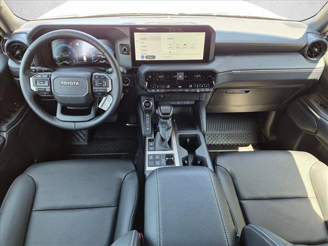 Used 2025 Toyota Land Cruiser AWD/4WD image 17