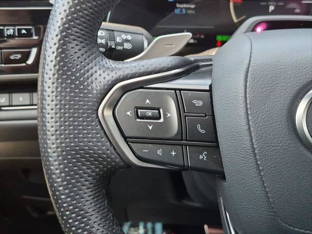 Used 2025 Lexus TX 500h AWD w/ Technology Package image 14