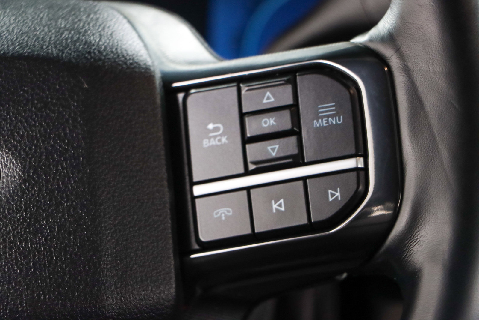 Used 2025 Ford F450 Platinum w/ FX4 Off-Road Package image 15