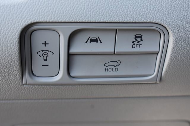 Used 2024 Kia Sorento SX Prestige image 24