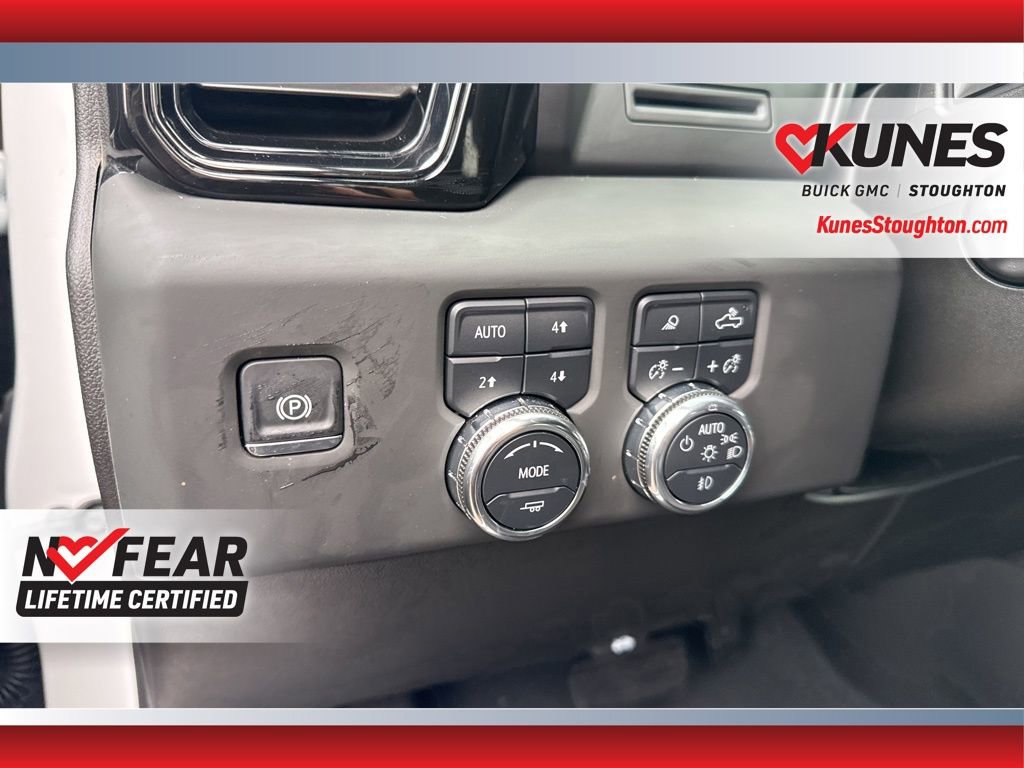 Used 2025 GMC Sierra 1500 AT4 image 23