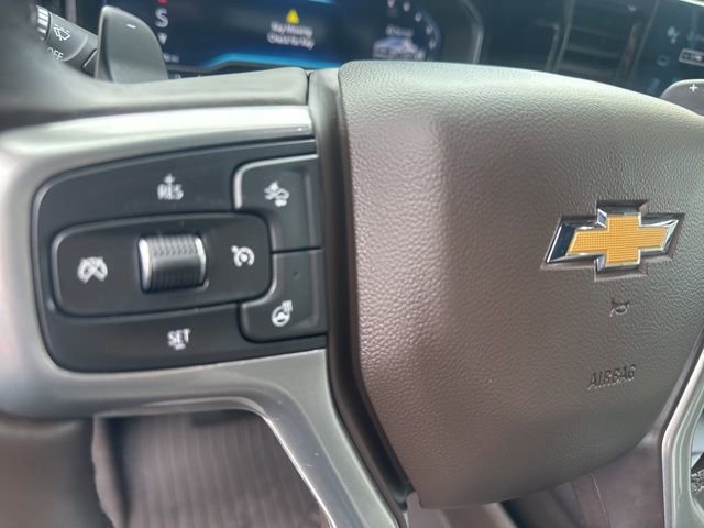Used 2025 Chevrolet Silverado 1500 LTZ image 14