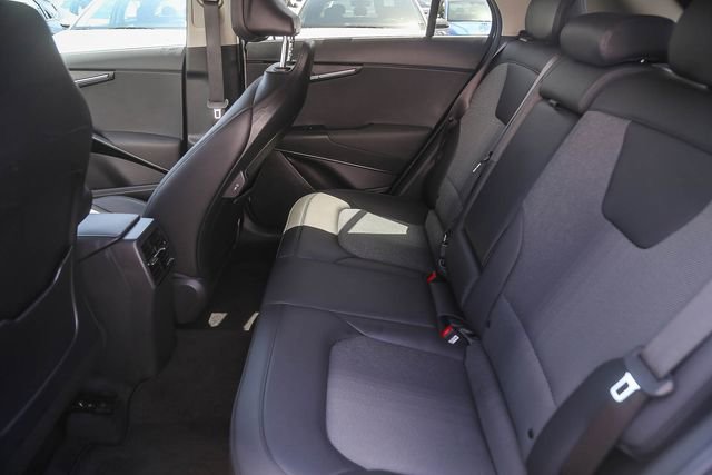 Certified 2025 Kia Niro EX FWD image 19
