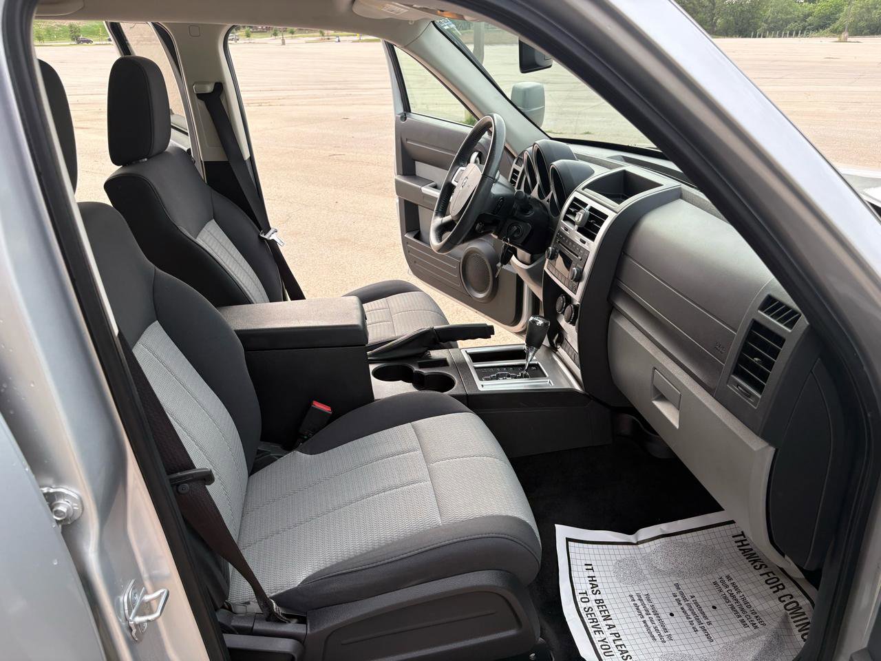 Used 2008 Dodge Nitro SLT w/ Convenience Group RWD image 14