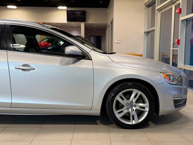 Used 2015 Volvo V60 T5 Premier Plus image 16