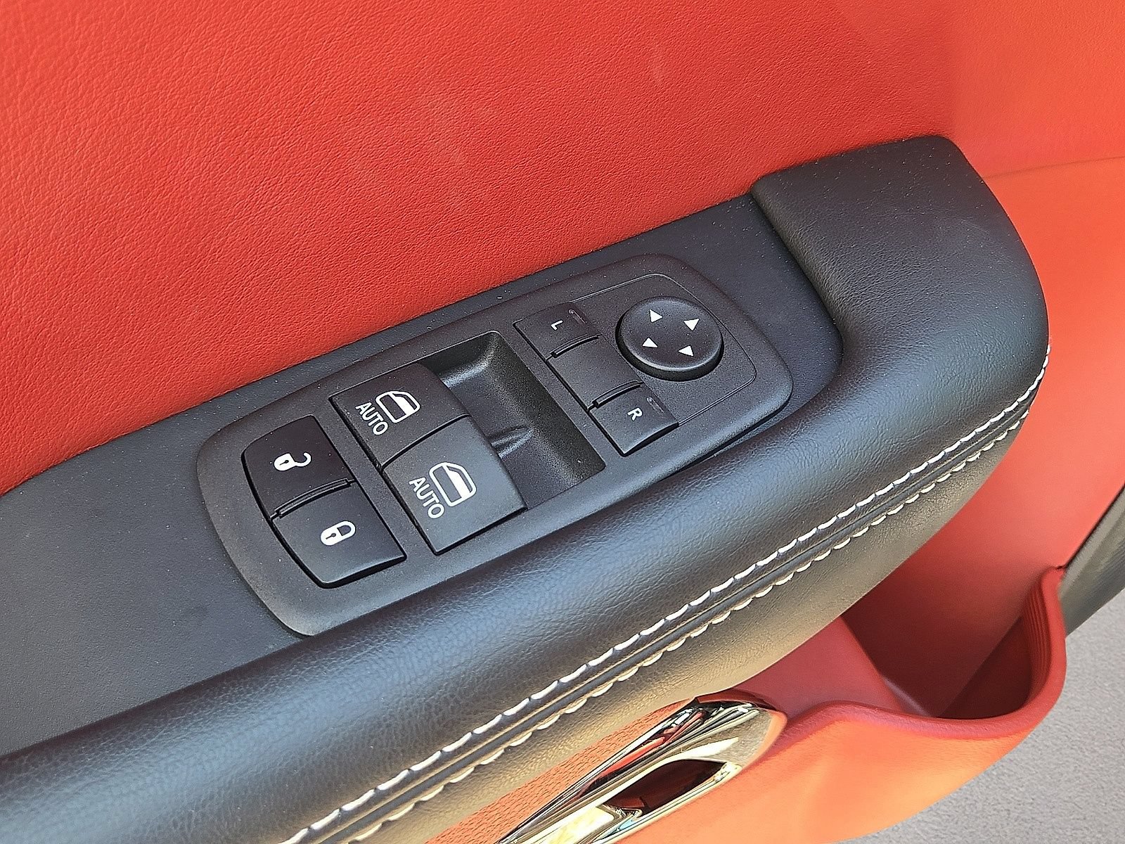 Used 2023 Dodge Challenger SRT Hellcat RWD image 24
