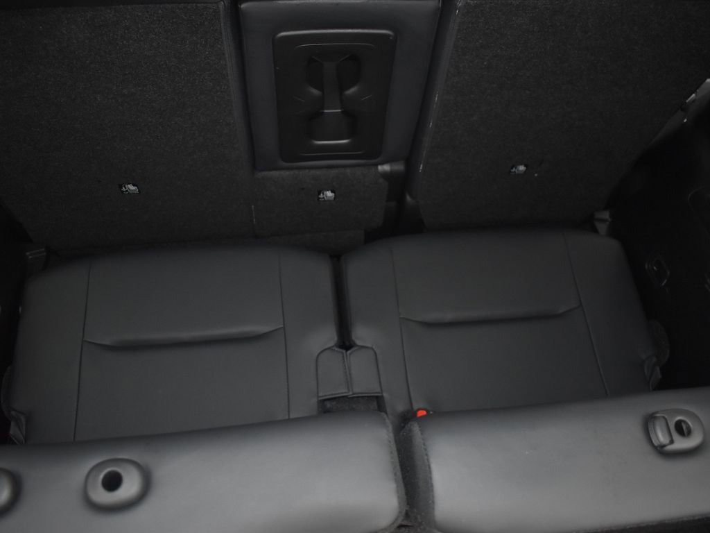 Used 2022 Mitsubishi Outlander SE image 35