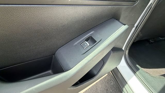 Used 2023 Honda Accord Sport image 15
