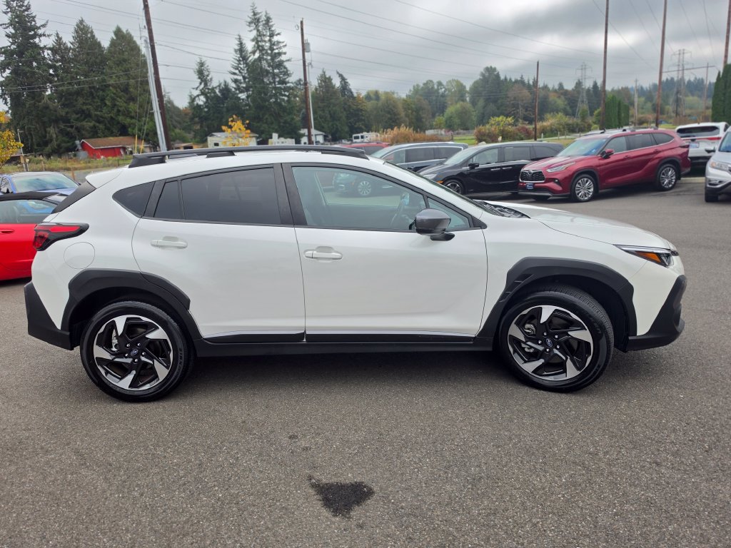 Used 2024 Subaru Crosstrek 2.5i Limited w/ Crosstrek Mirror Package AWD/4WD image 4