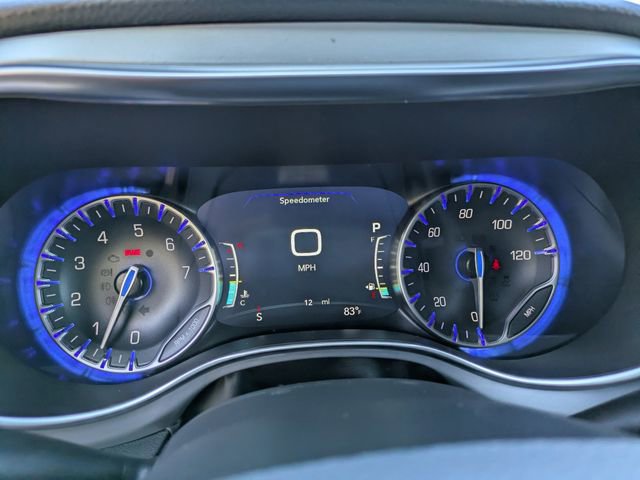 New 2026 Chrysler Pacifica Limited image 32