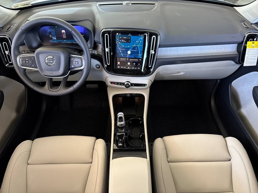 New 2026 Volvo XC40 B5 Plus w/ Protection Package Premier AWD/4WD image 12