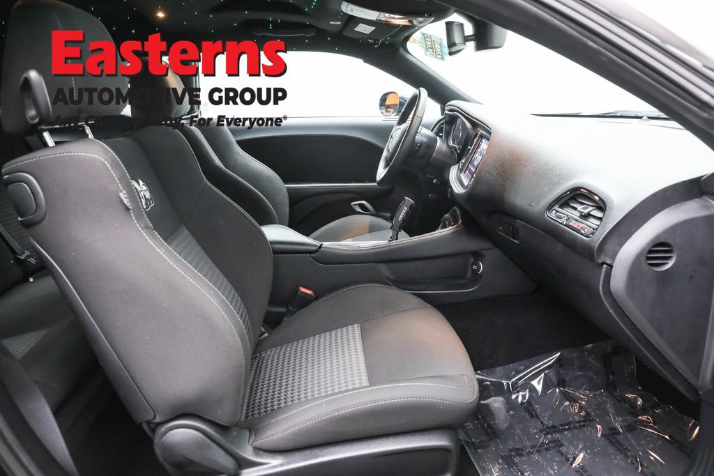 Used 2021 Dodge Challenger R/T Scat Pack RWD image 23