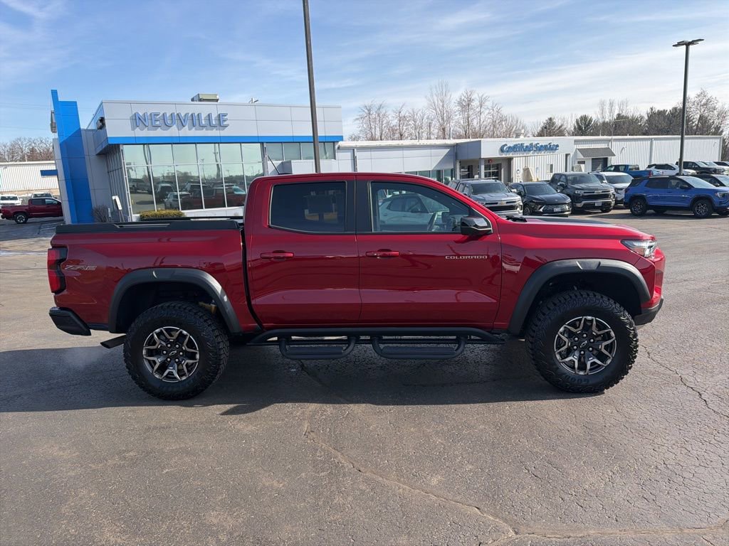 Used 2024 Chevrolet Colorado ZR2 w/ LPO, Flex Utility Package image 3