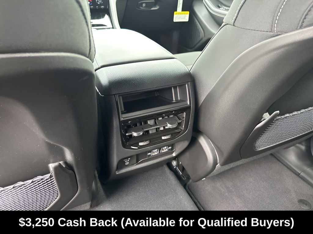 New 2025 Jeep Grand Cherokee Laredo X w/ Luxury Tech Group I RWD image 24
