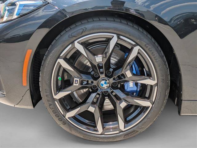 Used 2026 BMW M440i Coupe RWD image 10
