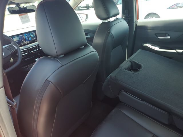 New 2026 Nissan Sentra SR w/ SR Premium Package FWD image 17