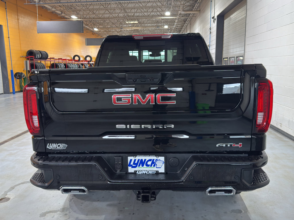 Used 2025 GMC Sierra 1500 AT4 w/ AT4 Premium Package image 4