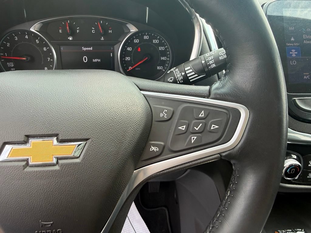 Used 2022 Chevrolet Equinox Premier FWD image 35