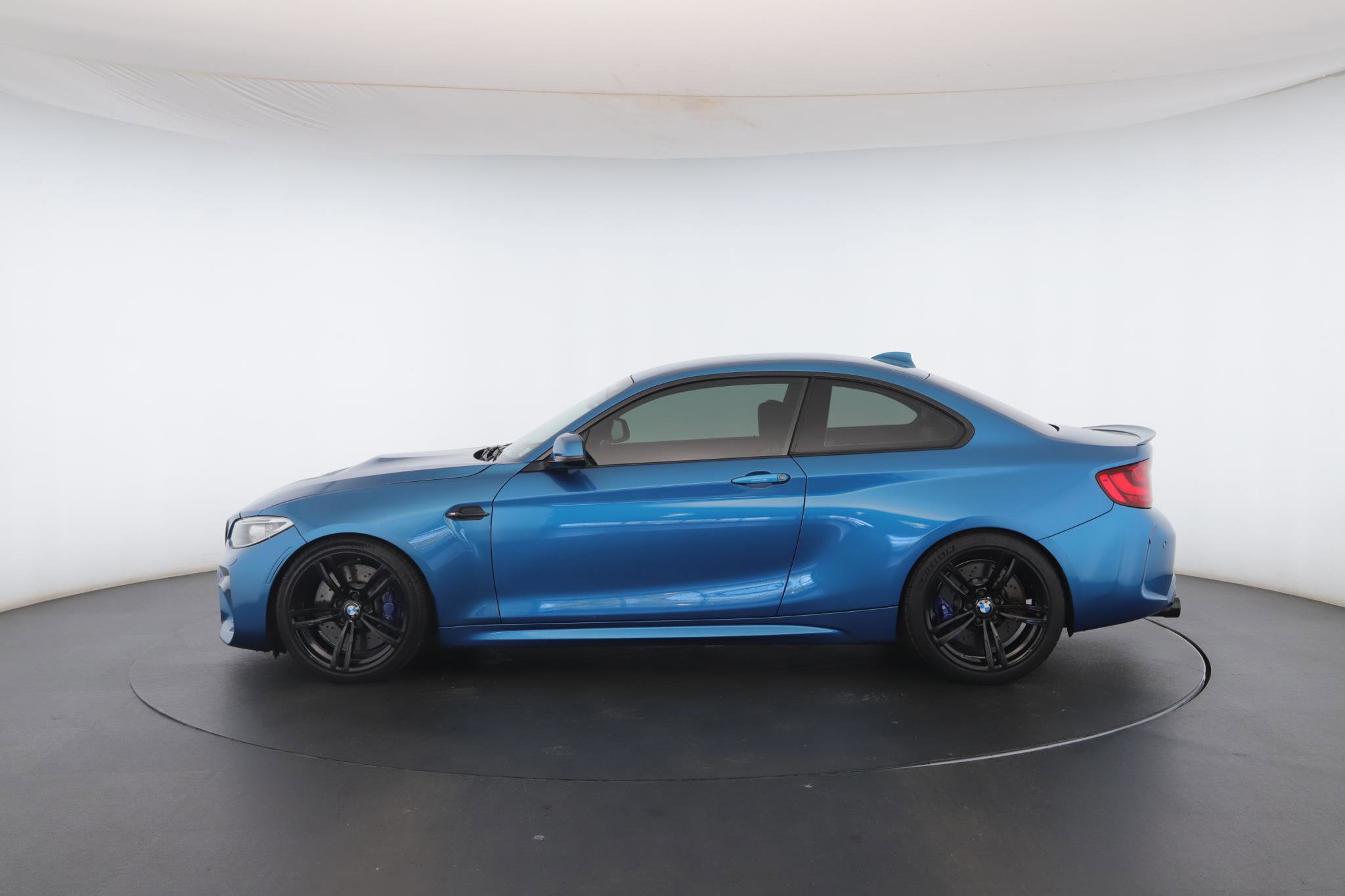 Used 2016 BMW M2 image 19