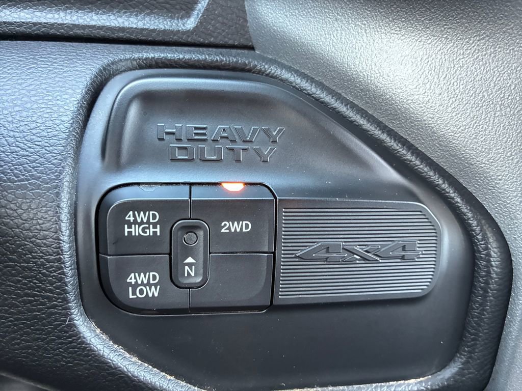 Used 2024 RAM 3500 Big Horn image 7