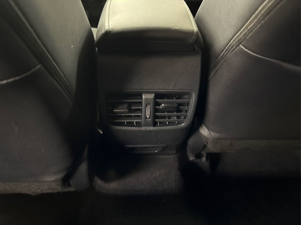 Used 2023 Toyota Corolla Cross XLE w/ Convenience Package image 35