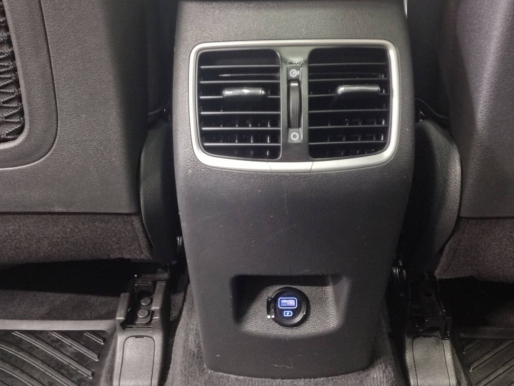 Used 2021 Hyundai Tucson Ultimate w/ Cargo Package image 39