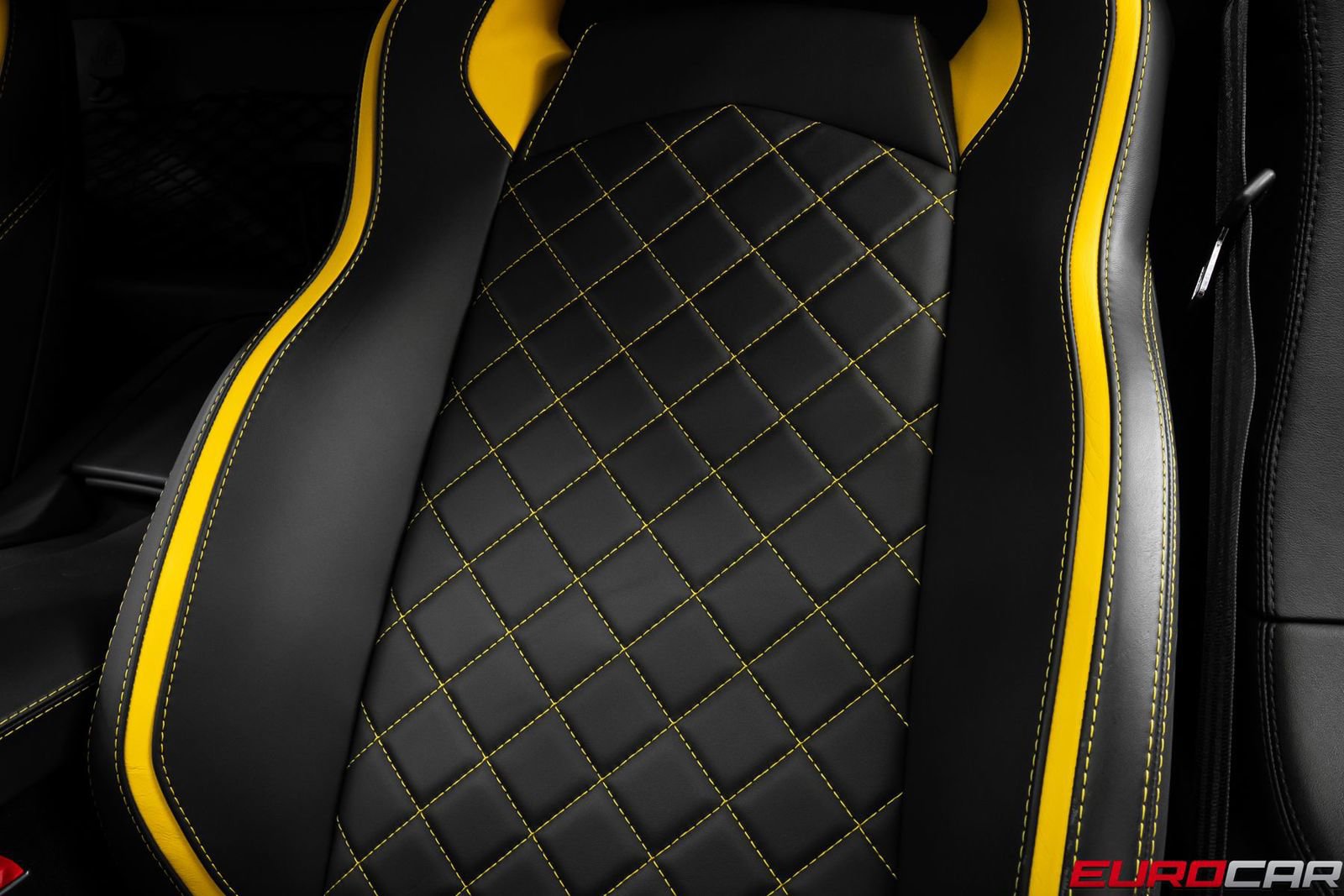 Used 2018 Lamborghini Aventador S image 42