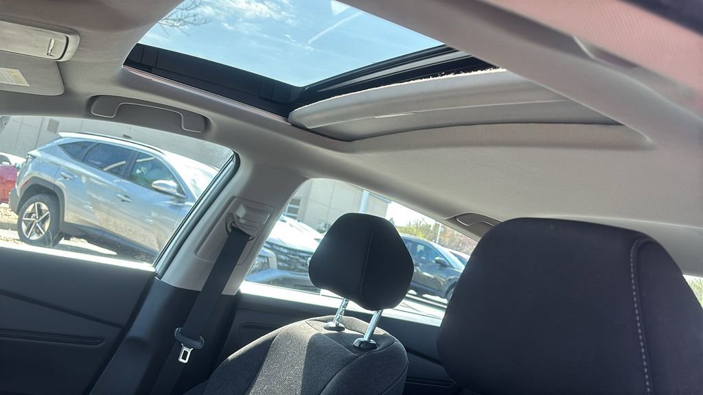 Certified 2024 Honda Accord EX image 25