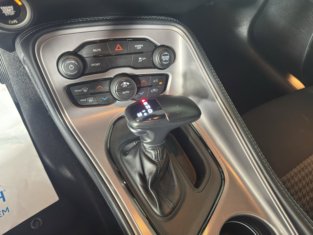 Used 2023 Dodge Challenger SXT RWD image 25