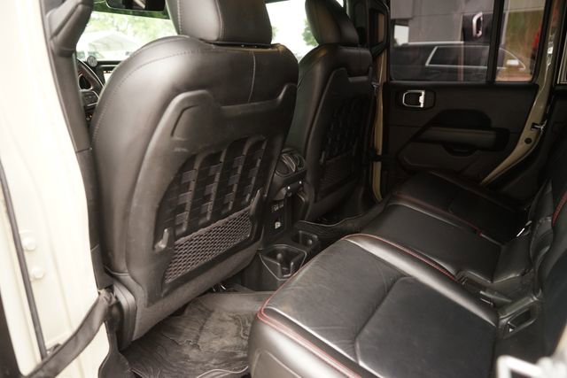 Used 2022 Jeep Gladiator Rubicon w/ LED Lighting Group AWD/4WD image 11
